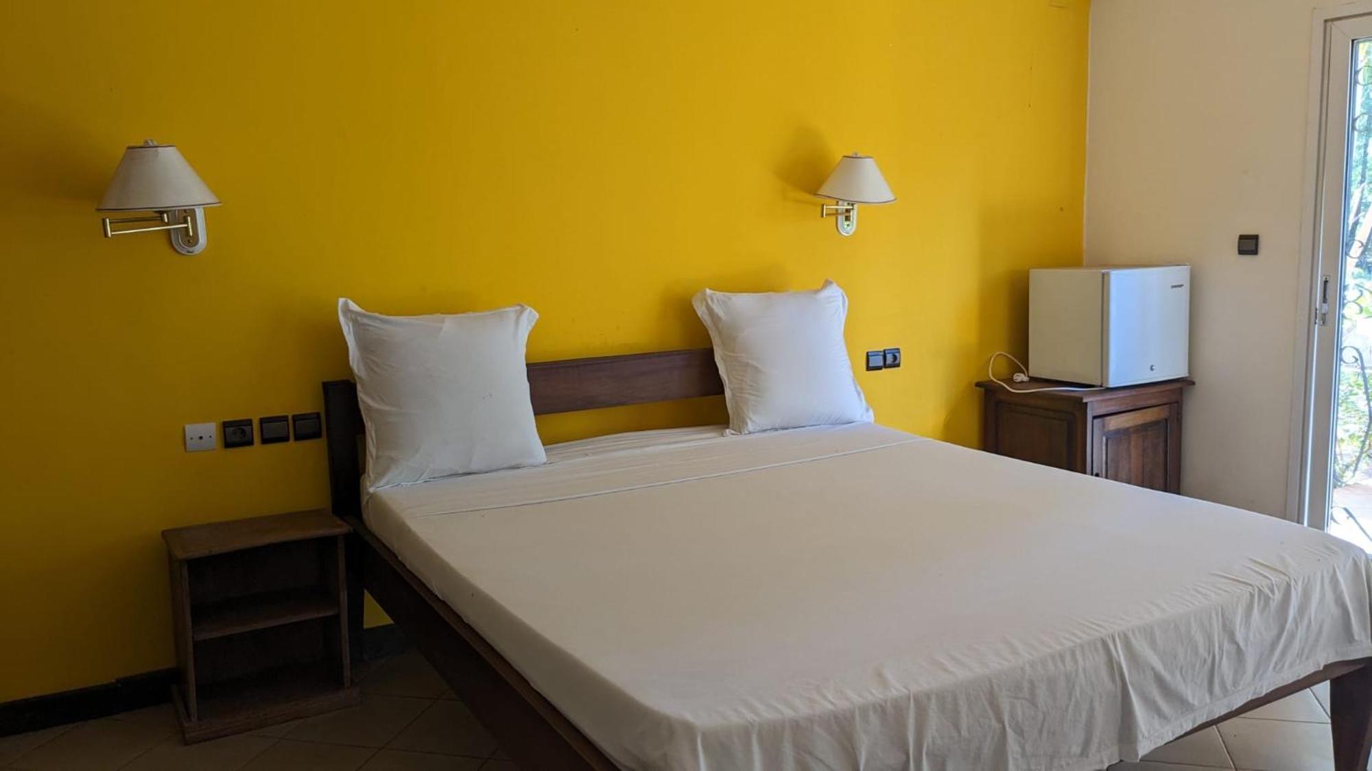 Ar Sun Hotel Antsiranana Екстериор снимка